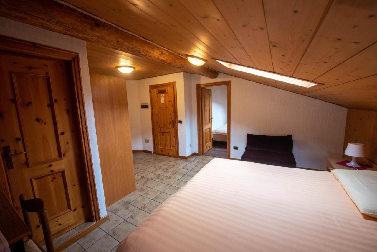 Hotel Eira Борміо Екстер'єр фото
